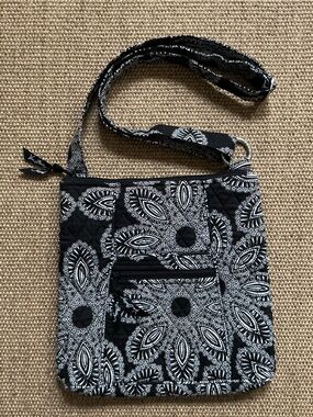 VERA BRADLEY Cross Body/Shoulder Bag